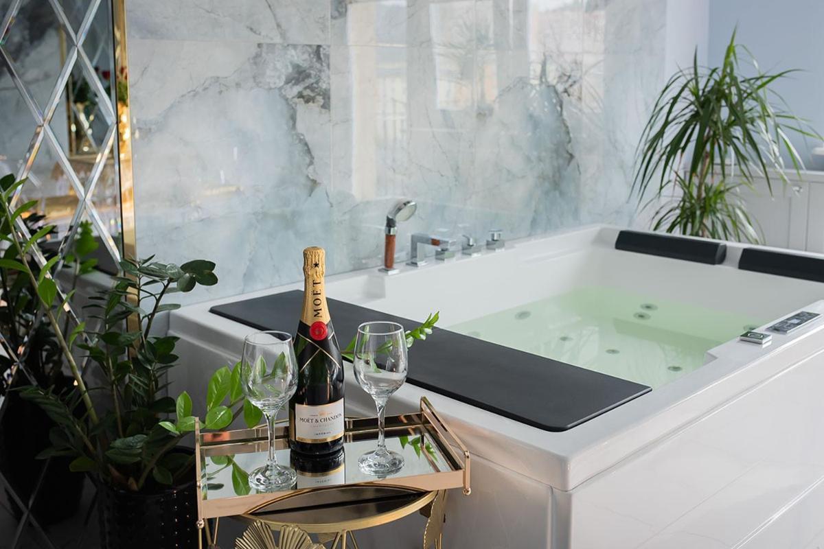Apartament Jacuzzi Gdynia Exteriör bild